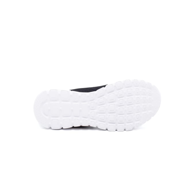 Sneakers Skechers Graceful-Get Connect Color: Negro BKGD Negro/Dorado Parte superior: Tejido de malla Skech Knit de una sola pieza Interior: Tela Suela: Goma liviana y flexible Cierre: Cordones Detalles: Tejido de malla técnica con patrón en zigzag integrado, paneles de tejido suelto en la puntera y los costados para una sensación refrescante, logo lateral Soporte: Cómoda plantilla acolchada Memory Foam Ajuste: Regular Uso: Entrenamiento y tiempo libre