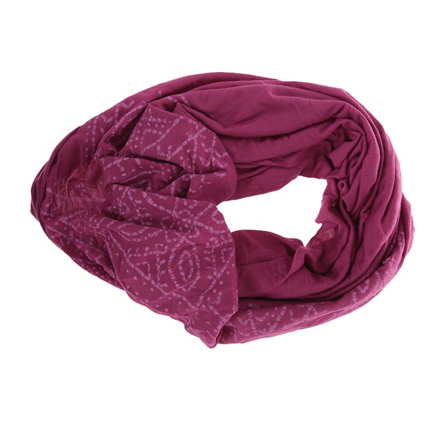 Cuello Infinito Buff.
Complemento ideal para proteger el cuello y la cara.
Viste con estilo y disfruta de la comodidad infinita.
 Medidas:  50 x 82 cm
 Composición: 50% Poliéster, 50% Viscosa
 Cuidados:
Lavar a máquina máx 30º
-No planchar
-No usar lejía
-No lavar en seco
