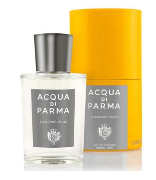 The Colonia Pura eau de cologne is a vibrant and light-hearted interpretation of the classic Colonia scent that gives a fresh twist to the iconic Italian lightness.