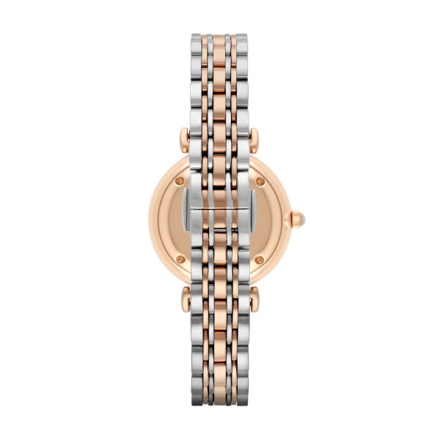 Diese Emporio Armani Gianni T-bar Analog Uhr für  Damen ist das perfekte Accessoire zum tragen oder verschenken. Ihr Rosagold 32 mm Rund Gehäuse kombiniert mit dem bequemen Mehrfarbig Armband aus  Edelstahl garantiert, dass Sie diese atemberaubende Uhr kompromisslos genießen werden. Angetrieben von einem hochwertigen Quarz Uhrwerk und wasserdicht bis 3 bars, läuft Ihre Uhr stets weiter. Diese modische und klassische Uhr passt zu jedem Anlass, zu jedem Outfit und verleiht Ihrem Leben Stil Diese hochwertige Uhr hat ein Mehrfarbig Edelstahl Band ( 19 cm Länge und 13 mm Breite) mit einer Faltschließe Gehäusedurchmesser: 32 mm,Gehäuse Höhe: 8 mm, Gehäusefarbe: Rosagold, Zifferblattfarbe: weiß