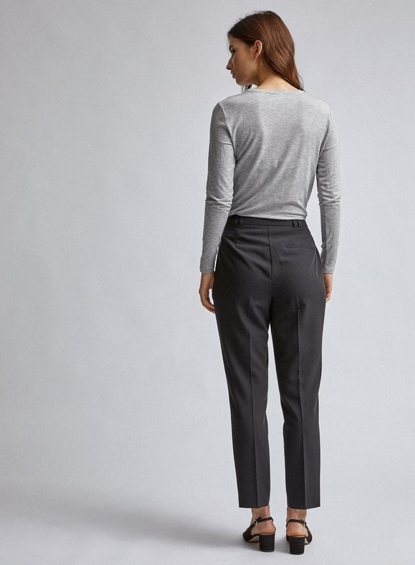 Black high waist slim leg tailored trousers with side and back pocket detail and belt loops.

Dorothy Perkins has a wide range of trousers and leggings for the new season to suit every size, shape and occasion. Whether you need trousers for a professional work look, leggings for a day of retail therapy, we have something to suit you. View our black and printed trousers, plus our black leggings, jeggings and treggings to refresh your wardrobe in an instant.

Brand: Dorothy Perkins
Department: Women
Colour: Black
Material Composition: 75% Polyester, 19% Viscose, 6% Elastane
Material: Polyester
Style: Chino
Type: Trousers
Closure: Zip
Occasion: Business | Casual | Formal | Workwear
Pattern: No Pattern
Season: Spring | Summer
Features: Lightweight | Belted
Garment Care: Machine Washable
Fit: Regular
Accents: Zip
Rise: Mid