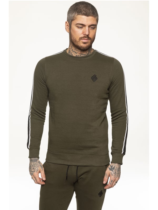 Aktualisieren Sie Ihre Freizeitgarderobe mit diesen Enzo-Sweatshirts für Herren. Mit Markenstickerei auf der Brust, 2-farbigem Tape-Detail, geripptem Kragen, Manschetten und Bund, gebürstetem Fleece auf der Innenseite.