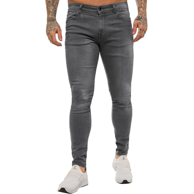 These Enzo Skinny Super stretch denim jeans feature a zip fly fastening, Logo Branding to Back Waist Patch, Two Front pockets, two back pockets.