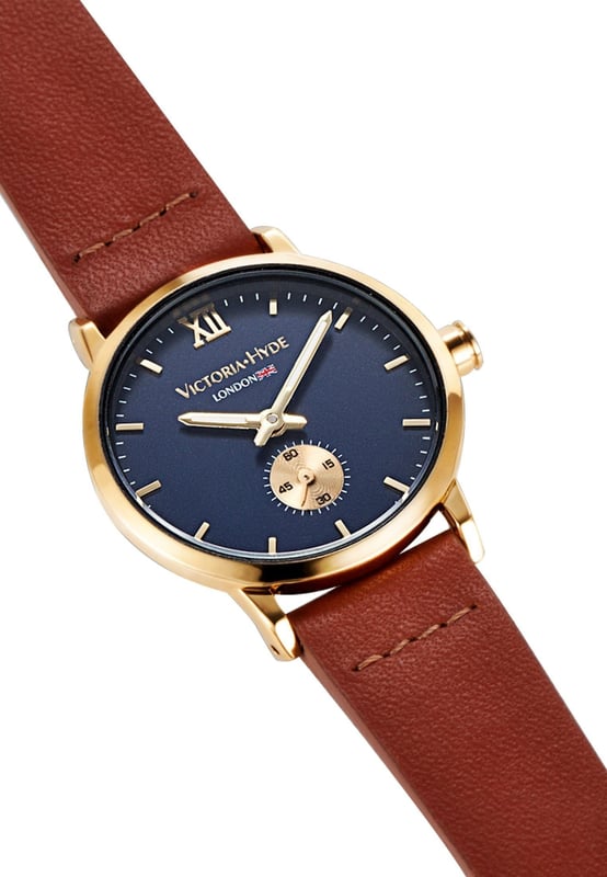 Quality Japanese imported quartz movement; dial: mineral glass.
Genuine leather strap, easy to replace, easy to disassemble without tools.
3 bar/3 ATM waterproof for everyday life, not suitable for swimming, diving, shower etc. Not with hot water.
Watch case diameter: 28.2 mm. Watch case thickness: 7.82 mm. Length of armband: approx. 19.5 cm; width of the armband: 12 mm.
The fashion women's watch can serve as a nice gift for your friend, family or friend and so on, or you could wear it yourself.