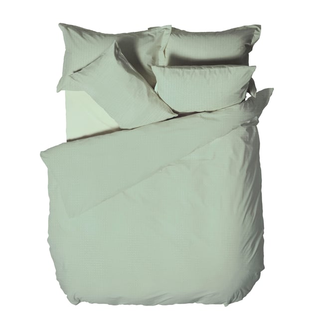 The Waffle duvet set is made of 100% soft cotton, woven on a loom making it a very durable fabric. It’s unique three dimensional design gives it a large surface area to keep you snug and warm on cold evenings while also being breathable for warmer weather. This full bodied duvet set comes with large matching pillowcases complete with an oxford border for that extra touch of luxury. The duvet cover set has a secure button closure while the pillowcases feature a simple envelope closure to keep your pillow safely in place. For the best finish machine wash at 40 degrees. Tumble dry on a low setting and use a hot iron.