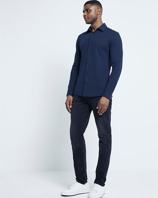 Slim fit, Waffle textured fabric, Collared, Button fastening, Long sleeves