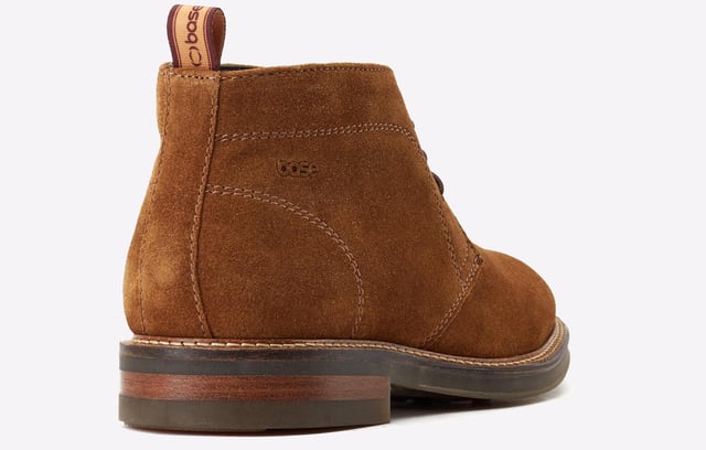Base on sale london chukka