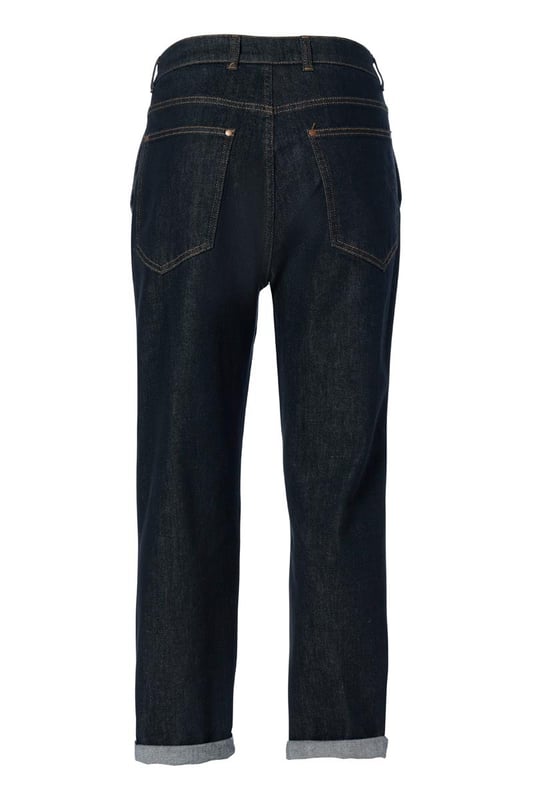 De mom-fit jeans van Caroline Tensen zijn perfect voor dit seizoen. Deze comfortabele zwarte jeans heeft een rechte pasvorm, een hoge taille en enkellange broekspijpen, en biedt dankzij de fijne stretch een uitstekende pasvorm. De stevige stretchdenim sluit mooi aan en accentueert je vrouwelijke silhouet. De jeans is afgewerkt met bruine stiksels en heeft een stoere uitstraling door de omgeslagen broekspijpen. Voor extra functionaliteit zijn er schuine steekzakken aan de voorkant en opgestikte zakken aan de achterkant. Voor een complete look kun je de jeans combineren met de bijpassende zwarte Rana denim blouse voor een unieke jumpsuit-look..!