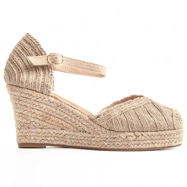 Espadrille aus Espartograss für Damen. Bequeme Passform. Gepolsterte Innensohle. Rutschfeste Sohle. Verstärkte Nähte. Für unsere Marke von anderen Herstellern gefertigt. Ungefähre Maße: 8 cm Absatz und 2 cm Plateau.
