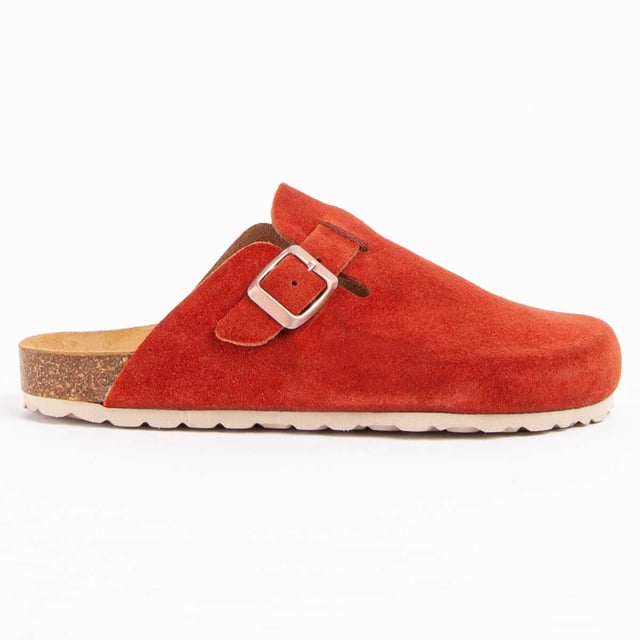 Made in Spain. Purapiel guarantee, 10 years warranty. Bi-comfort clog for women. Made of 100% natural leather, chrome VI free. Top quality materials. Manufactured by other brands for our brand.