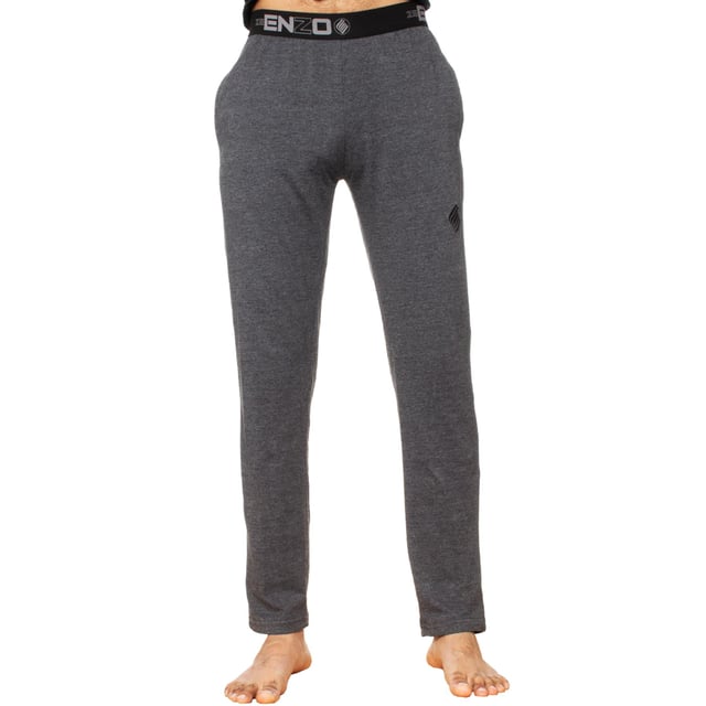 These Regular fit EZLP585 Lounge pants feature 2 side pockets with elasticated waist for comfort, cotton blend for superior comfort, minimal design for classy look.