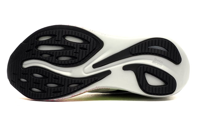 Featuring rapid roll technology that propels you forward for effortless transitions and a substantial, nitrogen infused midsole that returns energy to your stride whilst absorbing impact, the Books Hyperion Max is a responsive running shoe crafted to adapt to your movement and boost your running potential.
 Enhancing this high-performance design is a durable rubber outsole for optimal traction no matter where you are running ensuring protection wear after wear. 
 Finishing the shoes is an engineered breathable mesh upper, ventilating the foot throughout those long-distance runs ensuring feet stay cool and comfortable. 
 - Breathable textile upper
 - Nitrogen-infused DNA FLASH midsole
 - Durable rubber outsole with optimal traction 
 - Rapid Roll technology for fast transitions 
 - Comfort cushioned insole 
 - Secure lace fastening
 - Padded heel and ankle collar
 - Brooks branding
