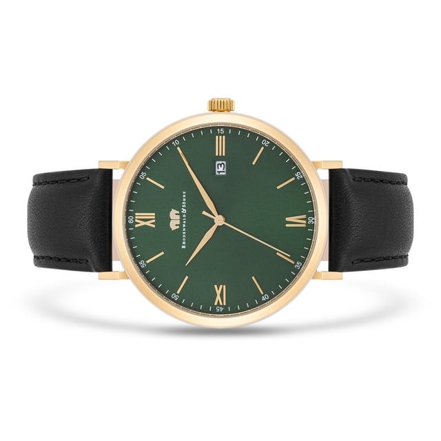 Elegant purism in the style of traditional watchmaking art: This men's watch of the Rhodenwald & Sons manufacture is an accessory for men with high demands on design and functionality. The puristic dial comes out with a few design elements and is reduced to filigree Roman digits and line indices, a minute and date display. The robust stainless steel case is refined with yellow gold and forms a warm shimmering frame for the dial - a highlight on every wrist. The real leather strap with color -coordinated seam ensures the best wearing comfort.