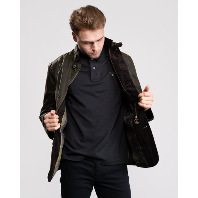 Mens Wax Jacket from the Original Classic Tartan Collection from Barbour. The Lutz Wax Jacket is a traditional mens wax jacket. With two pleated pockets, collar strap fastened with buckle and eyelets and corduroy collar the Lutz features many traditional Barbour details. Tartan cotton lining provides the finishing touch making the Barbour Lutz Mens Wax Jacket a stylish and practical option.
&nbsp;

8oz Oban, 100% Waxed Cotton
100% Cotton Barbour Tartan inner lining
100% Polyester in sleeve linings
Action back detail with stitched down half belt detail.
Sponge clean only
Back length: 27.5-31ins | 69.5-79.5cms