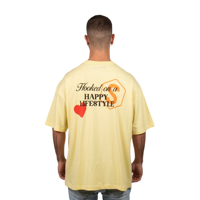 Short sleeve t-shirt Superb.
 Round neckline with ribbed finish.
 Brand print on the front and back.
 Seams seen in tone.
 Composition: 100% Organic Cotton
 Care:
- Wash at max. 40ºC.
 - Do not use bleach.
 - Iron at low temperature.
 - Do not dry clean.
 - Do not use dryer.