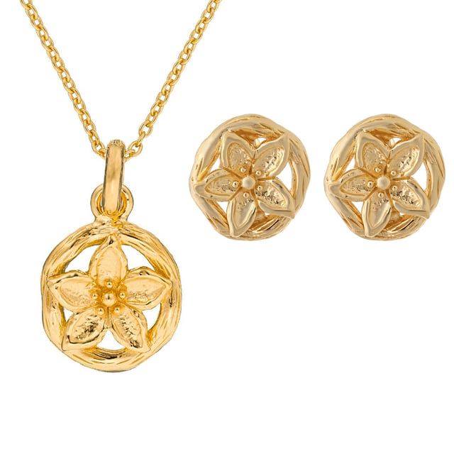 This Orphelia Set: Chain-Pendant + Earrings in Gold is made of the highest quality allergy free 925 Sterling Silver. The Orphelia Women's 925 Sterling Silver Set: Chain-Pendant + Earrings - Gold SET-6029/1 comes delivered in a beautiful gift box and has a two year warranty - the perfect gift to spoil yourself or a loved one.