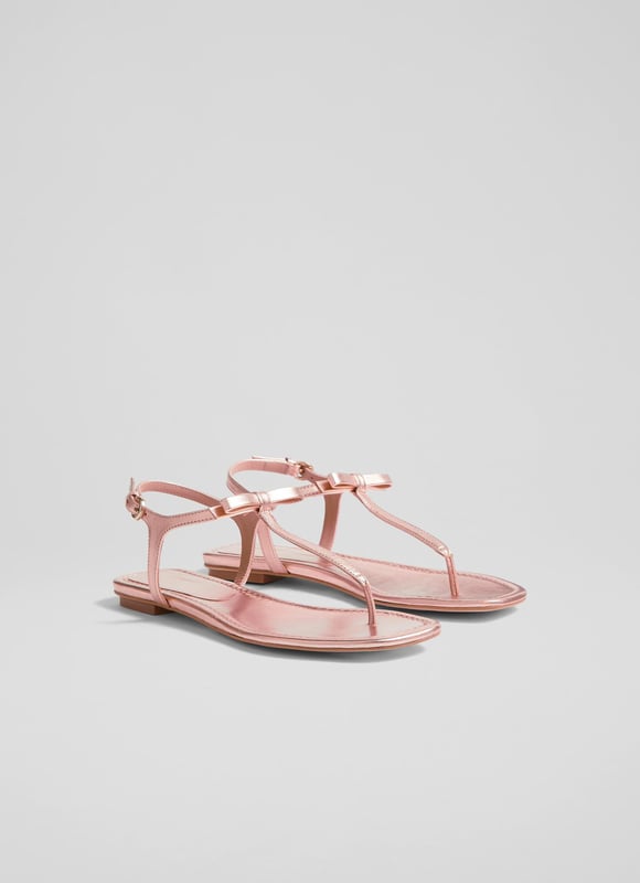 Pale pink sandals flat sale
