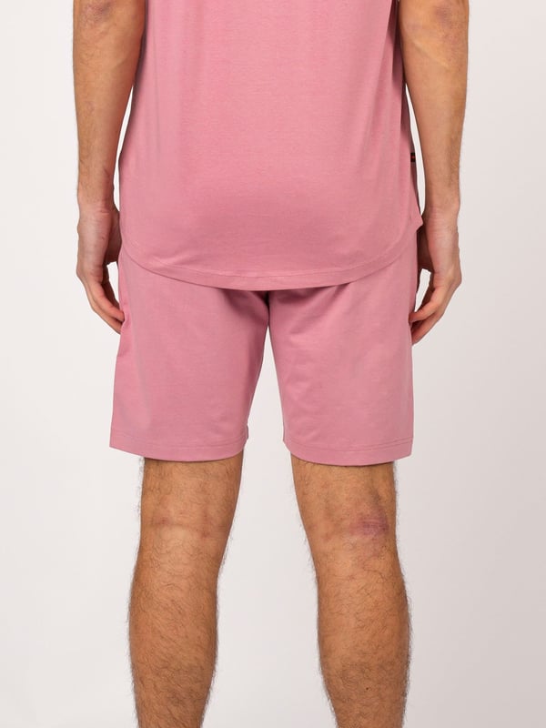 These classic sweat shorts from LUKE are the perfect casual everyday item. They are cut from a soft cotton blend and are fitted with a comfy drawcord waist and handy side entry zip pockets. The brand's iconic lion head embroidery sits on the left leg to finish the look.