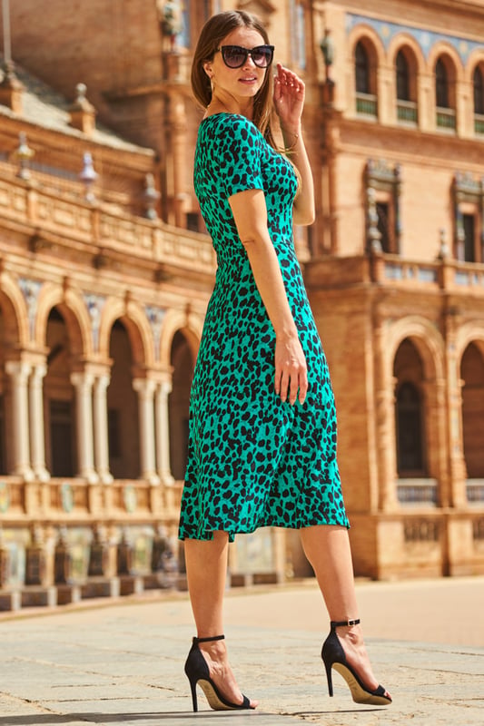 Green & Black Animal Print Sweetheart Neckline Twist Front Midi Dress