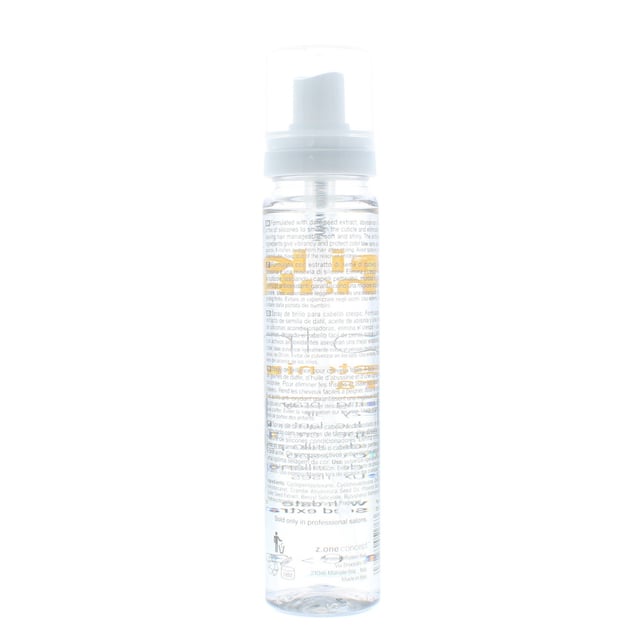 Part of the No Frizz range Milkshakes Glistening Spray is a polisher spray that helps to eliminate unwanted frizz whilst adding a beautiful shine with natural appearance. This hair spray uses date seed extract abyssinian oil and a mixture of conditioning volatile silicons to leave your hair well conditioned frizz free and healthy This antifrizz hair spray can be applied to your hair after styling to give you long lasting results an absolute must have for frizzfree hair lovers
