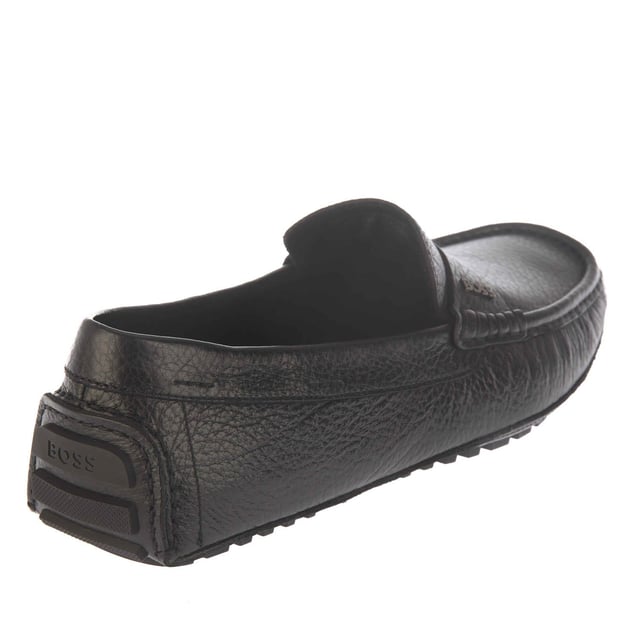 Mens Boss Driver Moccasin Shoes in black.- Leather upper.- Slip on closure.- Hand stitching.- Traction sole.- Ref: 50497783001