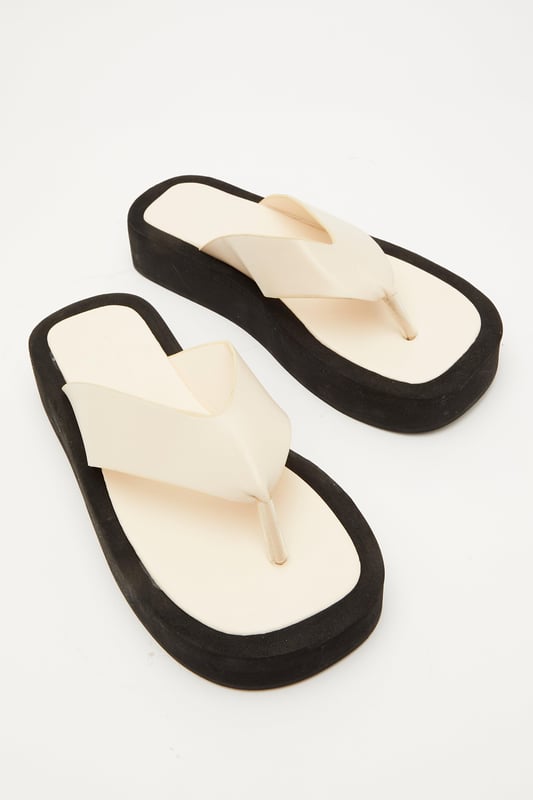 Quiz outlet flatform sandals