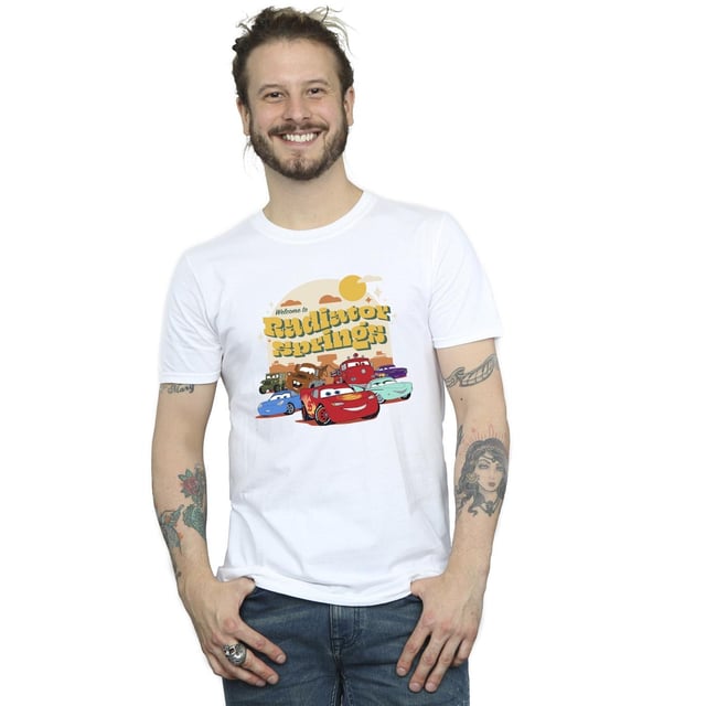 100% Cotton. Fabric: Midweight. Design: Printed. Neckline: Crew Neck, Lycra Ribbed. Sleeve-Type: Short-Sleeved. Single Needle Stitching, Supersoft. 100% Officially Licensed. 153gsm. Packaging: Swing Tag.