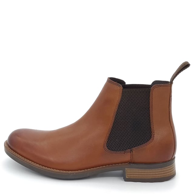 Brand new from HX London the Hampton is part of a new range of cleated sole footwear. This chelsea boot features a genuine high quality and soft tan brown, greasy brown or black leather upper and textile lining.  Grab your self a pair now as we only have a limited stock of these fantastic boots. Please see our store for the Lace up shoe, lace up boot and Chelsea boot from the same range.