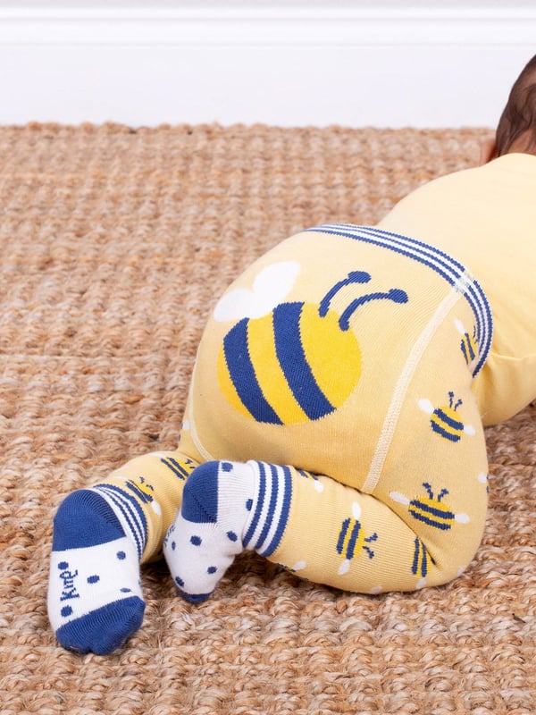 90% organic cotton 8% polyamide 2% elastane | Proud to be certified to the Global Organic Textile Standard (GOTS) | Rainbow stripe and little dot designs | Two pack | Turn down tops | Made in Turkey | Machine washable at 40 degrees, or at 30 degrees to be kinder to the planet