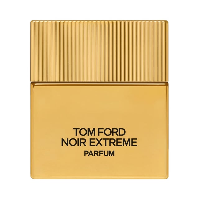 Experience the captivating allure of Tom Ford Noir Extreme Parfum, an exquisite fragrance that elevates the original Noir Extreme. This powerful amber scent harmoniously blends warm spices and rich sweetness, delivering an unforgettable experience. The fragrance opens with vibrant cardamom, ginger, and zesty citrus notes, leading to a heart with a unique kulfi accord, complemented by classic Bulgarian rose and jasmine. The luxurious base features a bold combination of vanilla, sandalwood, and amber, ensuring a lasting impression.