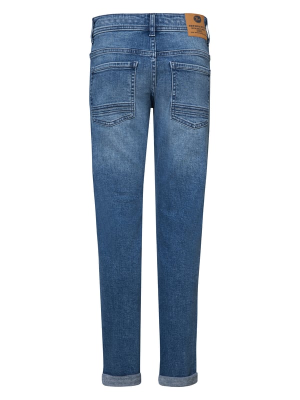 De Turner jeans heeft een regular tapered fit. De broek valt wat wijder aan de bovenkant en loopt dan wat smaller naar de enkel.Turner jeansRegular tapered fitT/m maat 146: haak-oog sluitingT/m maat 152: knoop-en ritssluiting98% katoen, 2% elastaan