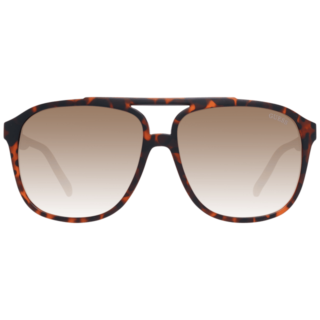 Guess Sunglasses GF5084 52F 60
Genero: Hombre
Color principal: Tostado
Color del marco: Brown
Material del marco: Plastico
color de la lente: Brown
Material de la lente: Plastico
Categoria del filtro: 3
Estilo: Gafas de aviador
la tecnologia de lentes: Gradiente
proteccion: 100% UVA & UVB
anchura de la lente: 60
Altura de la lente: 50
Ancho del puente: 14
ancho de las gafas: 150
longitud de la varilla: 145
bisagra con muelle: No
entrega: Estuche originalsa de gafas original, documentacion, pano de limpieza
Estilo: Llanta completa