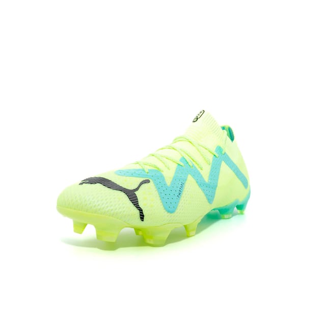 PRODUCT STORY: The FUTURE is back, and so are the back-heels, stepovers and no-look passes. Inspired by Neymar Jr.’s playing style, the reengineered mid-cut construction combines fit and agility so you can create without constraints throughout the 90 minutes. The FUZIONFIT360 dual mesh upper features supplemental PWRTAPE support for an even more adaptive, even more supportive fit. Stable at the heel and flexible at the forefoot, the second-generation Dynamic Motion System outsole provides traction and agility for unpredictable changes of direction. Free to move. Free to play. Free to create. FEATURES & BENEFITS : Recycled content: The upper of this shoe is made with at least 20% recycled materials as a step toward a better future.DETAILS : Mid-boot construction; FUZIONFIT360 upper combines engineered dual mesh, stretchy knit and supplemental PWRTAPE support so you can drive them crazy with or without laces; Engineered 3D textures at key contact zones are optimized to enhance ball grip and control for dribbling, passing and finishing.; PWRTAPE: Targeted upper reinforcement for support and durability; Dynamic Motion System outsole; FG/AG: Frim ground/Artificial ground outsole.