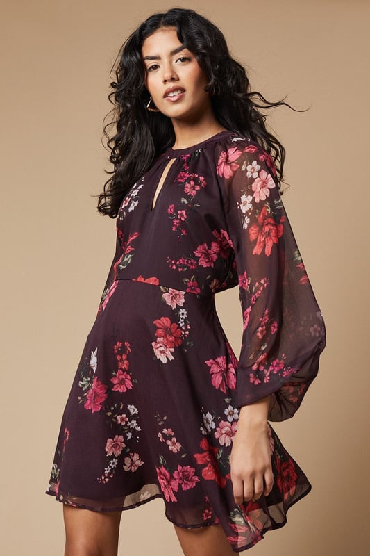 green emerald velvet dress Womens Floral Chiffon Mini Dresses Western Ruffled Short Sleeve V Neck Flowy  A Line Elegant Wedding Party Short Dress Yellow, Small at Amazon Women's  Clothing store main image 0