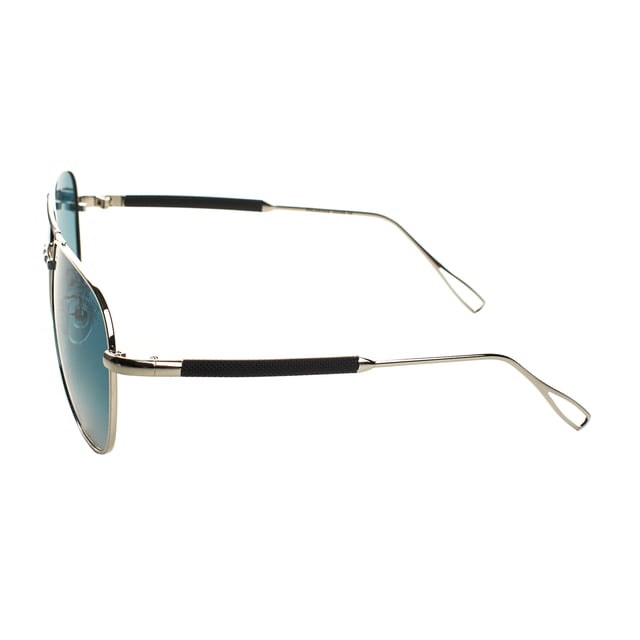 Must Have unisex aviator style sunglasses with polarized lenses and UV 400 protection, designed to provide maximum eye protection and style.

 With a sturdy and elegant metal frame, they feature silver details that add a touch of sophistication.

 UV 400 polarized lenses block 100% of UVA and UVB rays, reducing glare and providing clearer, more comfortable vision.

 The design includes the brand's logo engraved on the temples and discreetly on one of the lenses, highlighting its authenticity and distinctive character.

 They include a soft cleaning cloth to keep your lenses spotless and a protective case to store them safely.

 Perfect for complementing any look, these glasses are ideal for those looking for protection and style in one piece.
 Measures: Lens height: 52 mm, Lens width: 58 mm, Bridge: 15 mm, Temples: 140 mm
 Composition: Metal
 Care:
- Wash only with water or, if necessary, a mild soap.
 - Dry with a soft cloth to avoid scratches.
 - Avoid contact with harsh surfaces or abrasive liquids.