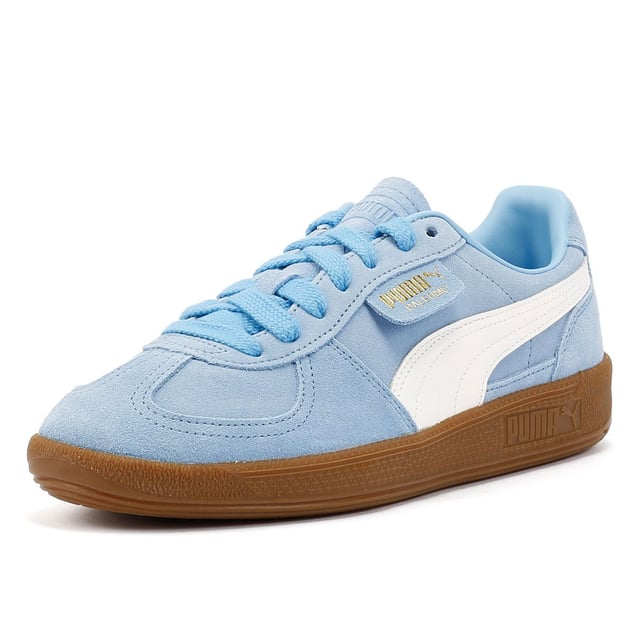 Sneaker crafted with a premium leather upper, featuring a suede Formstrip, T-toe, and heel overlay for a classic, stylish design. Finished with a durable rubber sole for reliable grip and long-lasting wear.