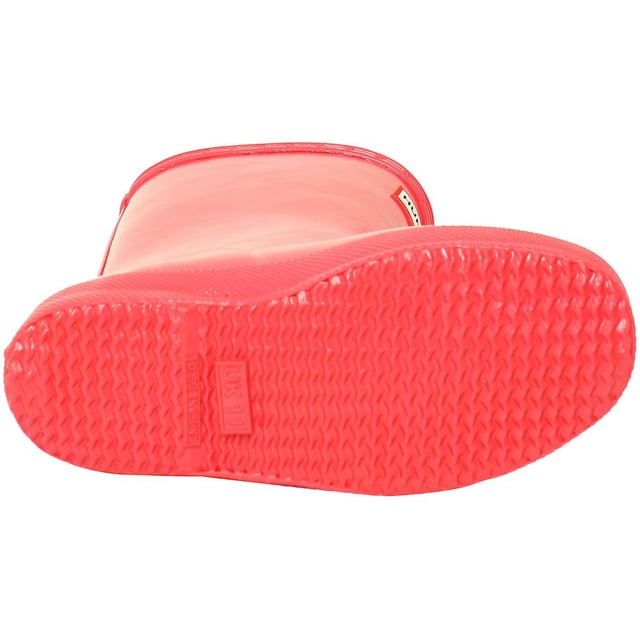 Let your child make a splash in style with the Hunter Gloss Kids Pink Wellington Boots. These boots are a miniature version of the iconic adult style, offering the perfect blend of functionality and fashion. The glossy finish adds a touch of sophistication to the classic design, making them a must-have for every young trendsetter.

Key Features:

 Glossy Finish:  The standout feature of these boots is the glossy exterior, adding a chic and stylish element to the classic Wellington design. The shiny pink hue makes these boots a fun and fashionable choice for rainy days.

 Durable and Waterproof:   Crafted from high-quality rubber, these boots are built to withstand the elements. The waterproof construction ensures that your child's feet stay dry and comfortable, making them suitable for various outdoor activities.

 Comfortable Interior:   Designed for all-day wear, the boots feature a comfortable interior with a cushioned insole. Your child can enjoy extended playtime without sacrificing comfort, making these boots ideal for both casual outings and outdoor adventures.

 Easy to Wear:   The pull-on style and adjustable strap make these boots easy for kids to put on and take off independently. The wide opening and pull tabs enhance convenience, allowing for hassle-free dressing.

 Sturdy Grip:   The slip-resistant sole provides excellent traction on different surfaces, ensuring stability in wet and slippery conditions. These boots are designed to keep your child sure-footed while exploring the outdoors.

 Reflective Logo:   For added safety, the boots feature a reflective Hunter logo. This detail enhances visibility in low-light conditions, making them a practical choice for early morning or evening activities.

 Iconic Branding:   Showcasing the iconic Hunter logo on the front, these boots maintain the brand's reputation for quality and style. The pink color adds a playful touch, making them a versatile and eye-catching accessory.

Elevate your child's rainy-day wardrobe with the Hunter Gloss Kids Pink Wellington Boots â€“ a perfect combination of style, durability, and functionality that brings a pop of color to outdoor play.