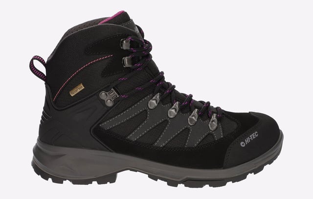 Clamber WP walking boots are made in Europe giving an enhanced fit and superior quality. Features a Dri-Tec waterproof and breathable membrane ensuring dry feet.
Soft suede upper with breathable mesh underlays for support and comfort
Soft padded collar for comfort
Protective toe overlay to prevent abrasion and rear foot moulded cradle to provide heel support
Dri-Tec waterproof and breathable membrane ensures dry feet
Direct attach dual density PU midsole / outsole ensures long term cushioning with added flexibility when walking
Made in Europe giving an enhanced fit and superior quality