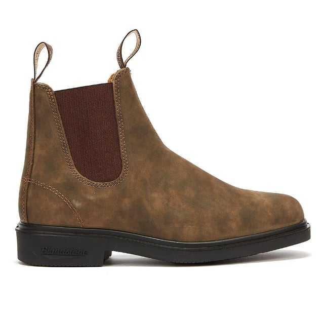 Blundstone's versatile Dress boots embody a chisel-toe Chelsea boot silhouette that can be dressed up or down to suit any occasion. The #1308 features timeless rustic brown leather  versatile and effortless. SPS (Shock Protection System) offers heightened shock absorption so your feet will be supported all-day long.