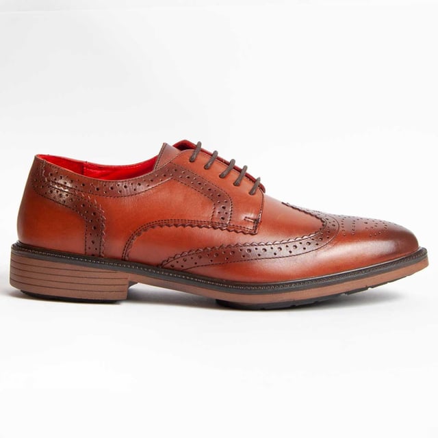 Garantía Purapiel, 10 años de garantía. Zapato de cordones para hombre. Fabricado en cuero 100% natural libre de Cromo VI. Materiales de máxima calidad. Suela de goma antideslizante. Membrana Waterproof. Plantilla acolchada. Fabricado por otras marca para nuestra marca.