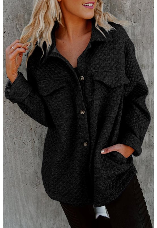 Black lattice texture retro shacket
  Flap pockets
  Quality materials
  Versatile piece for any season
  Retro touch with lattice texture
  Attention to detail and craftsmanship
  Perfect addition to your wardrobe