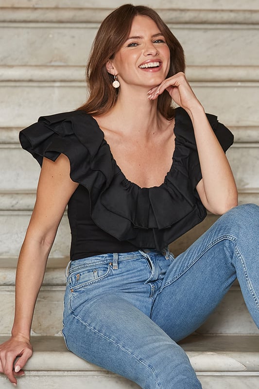 Now that's a nice top
Double ruffle neckline for maximum impact with minimum effort
Figure-hugging body crafted from soft and comfy fabric
It'll take jeans and heels to the next level
We love it with wide-leg trousers too