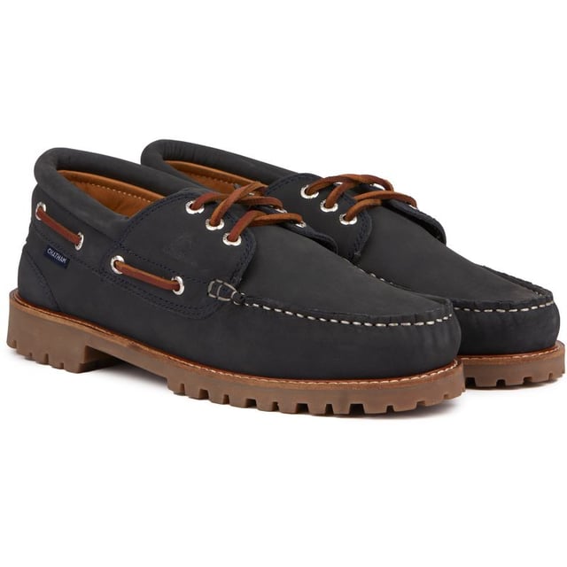Step Out In Maritime Style, With Effortless Sophistication And A Rough Edge, Ready To Take On The Waves.the Brown Chatham Marine Sperrin Boat Shoes Feature A Timeless Moc Toe Design, Metal Eyelet Detailing And A Sturdy Rubber Sole For Slip-resistant Traction, While The Leather Lining And Cushioning Leather Insole Comfort Your Feet With Every Step. The Designer Label On The Side Adds A Signature Touch.