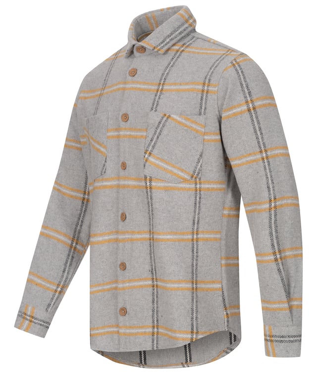 Das Must-Have für lässige Styles unter den Hemden ist das Karohemd. Das Karohemd ist ein Oberteil, dass sich über die Trends hinweggesetzt hat. Im Winter hält es dich dank softem Flanell schön warm, im Sommer ziehst du es lässig übers T-Shirt oder bindest es um die Jeans und im Job kommt der karierte Klassiker zum Einsatz. Das Hemd ist mit einem lässigen Regular Fit schnitt ausgestattet, bei diesem Schnitt kann sich der Körper unter dem Stoff frei bewegen, ohne dass der Stoff am Körper klebt.