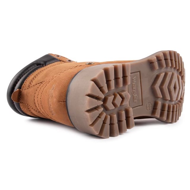 Built To Take You From Town To Country And Everywhere In Between, The Tan Wrangler Creek Ankle Boots For Women Are Crafted From Premium Nubuck Upper, With A Padded Ankle Collar And Metal Eyelets, Fine Stitching And A Stylish Metal Stud Branding. A Great Boot, That Looks The Part, With A Sturdy, Cleated Outsole And A Smart Outdoor Design.