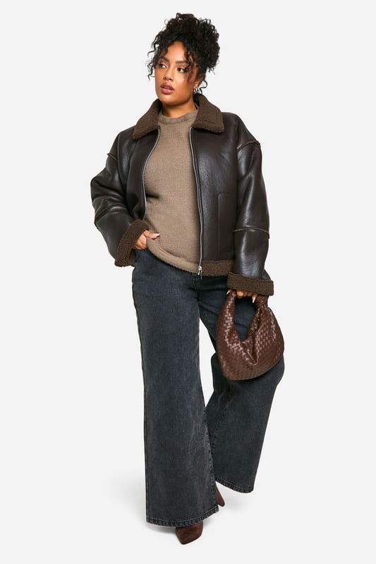 boohoo PlusYou&rsquo;ll find full on fashion for the fuller figure with the boohoo Plus range. Delivering directional designs for UK sizes 16 to 24, this ultra-flattering collection combines perfectly proportioned fits with statement styles so that you can stay on top of this season&rsquo;s trends.