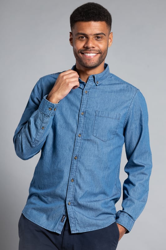 This denim shirt from Tokyo Laundry is perfect for any occasion. Features long sleeves, button-down fastening, button cuffs and chest pocket with Tokyo Laundry branding. Made from cotton fabric to ensure high quality and comfort. Machine washable for easy care.