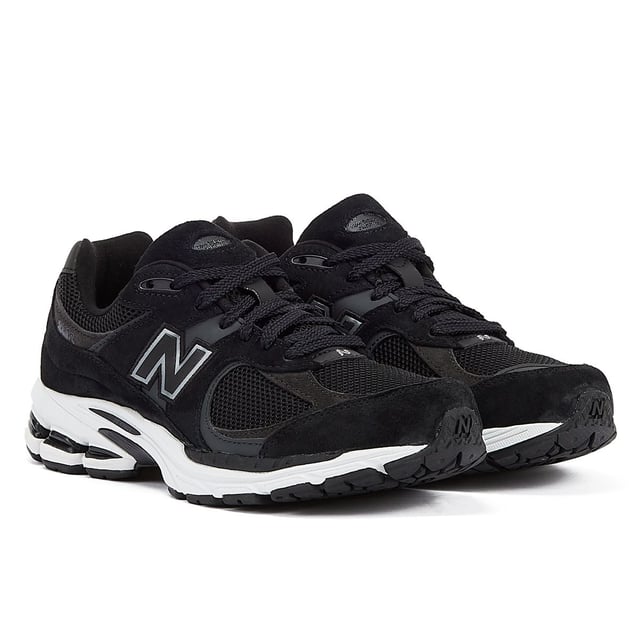 These premium sneakers,are crafted from a blend of luxurious suede and breathable mesh. The ABZORB SBS heel cushioning ensures superior shock absorption, while the stability Web outsole technology provides added arch support for an unparalleled walking or running experience.