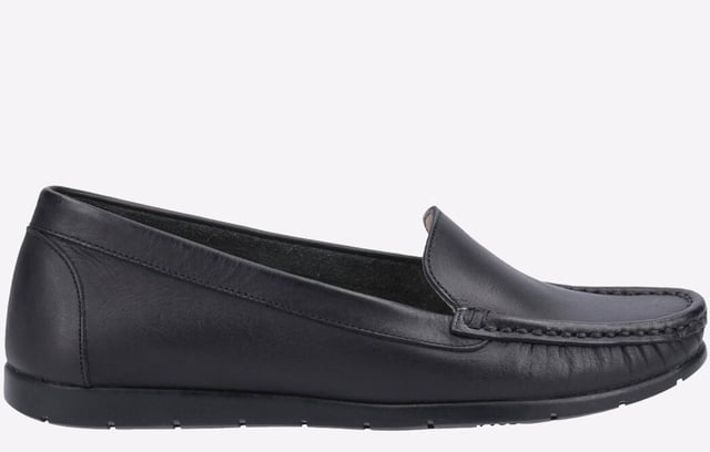 Tiggy is a stylish slip on leather moccasin shoe. Smooth leather upper with overlays and stitching accents. Lined inner to provide comfort throughout the day. Lightweight and stylish shoe for any occasion. Comfortable flat sole unit.
- Slip on fit moccasin
- Lightweight with casual styling perfect for any occasion
- Stitch detailing
- Comfortable flat and flexible sole