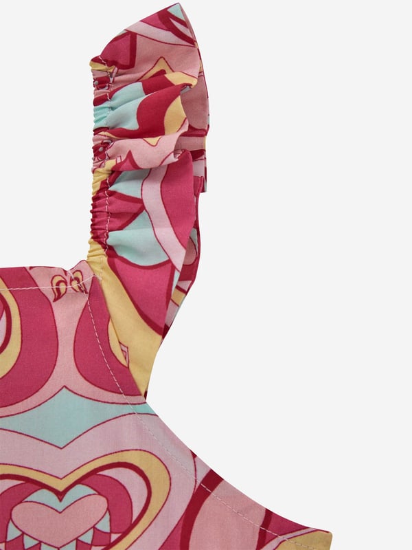 Introducing the Guess Girls Paisley Sleeveless Top in Pink, a stylish and delightful addition to your young fashionista's Holiday wardrobe. Key features include: Chic Paisley Print: This trendy design adds a playful, modern flair, turning a simple top into a statement. Ultimate Comfort: Crafted from superior fabrics ensuring the utmost comfort during your little one's playtimes and day outs.  Wardrobe Essential: A sure-fire way to refresh your girl's attire with this stunning pastel pink top from Guess. Make your order today for a fashionable update that lets her holiday style shine!